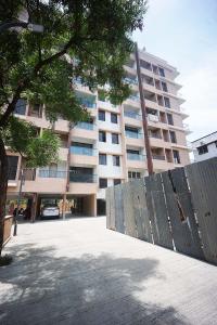 Image of 1050 Sq.ft 2 BHK Apartment / Flat for sale in Mundhwa, Pune for Rs. 7000000