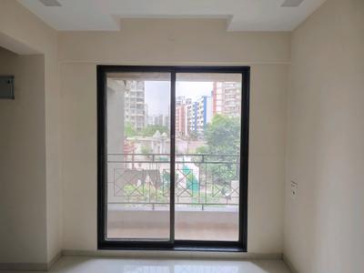 Living Room Image of 950 Sq.ft 2 BHK Apartment / Flat for sale in Lodha Amara, Kolshet Thane for Rs. 13000000