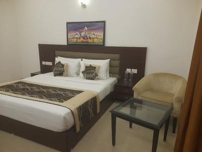 Bedroom Image of TAVISHA in Sector 15A, Noida