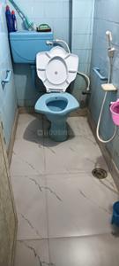 Bathroom Image of 450 Sq.ft 1 BHK Independent House for rent in Airport Gate no. 1 Kolkata for Rs. 11000