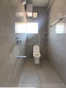 Bathroom Image of 1000 Sq.ft 2 BHK Builder Floor for rent in HSR Layout Bengaluru for Rs. 50000