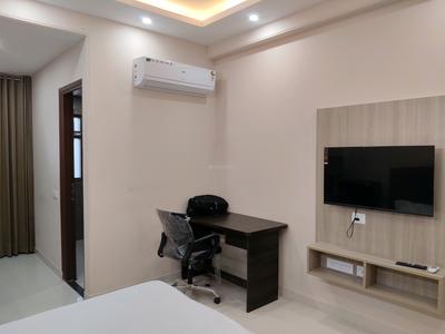 Bedroom Image of 750 Sq.ft 1 RK Builder Floor for rent in DLF Phase 5 Gurgaon for Rs. 27000