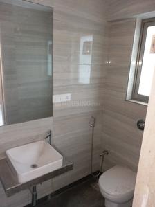 Bathroom Image of 1350 Sq.ft 3 BHK Apartment / Flat for sale in Adani Ten BKC, Bandra East Mumbai for Rs. 60000000