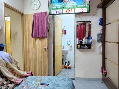 Bedroom Image of 700 Sq.ft 1 BHK Apartment / Flat for sale in Sejal Suyash Galaxy, Taloja Navi Mumbai for Rs. 6500000