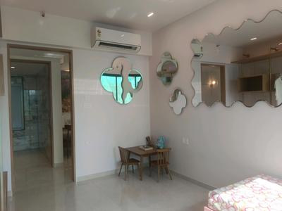 Bedroom Image of 1050 Sq.ft 3 BHK Apartment / Flat for sale in Kandivali West Mumbai for Rs. 33500000