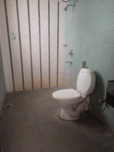 Common Bathroom Image of 1310 Sq.ft 2 BHK Apartment / Flat for sale in Kumar Picasso, Hadapsar Pune for Rs. 13500000