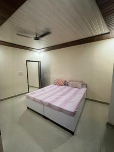 Bedroom Image of 400 Sq.ft 1 BHK Independent House for rent in Best Homes Paras Homes, Sector 72 Noida for Rs. 13000