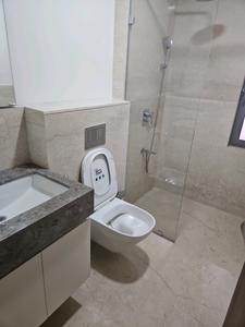 Bedroom Two Image of 1000 Sq.ft 2 BHK Apartment / Flat for rent in Piramal Mahalaxmi South Tower, Worli Mumbai for Rs. 180000