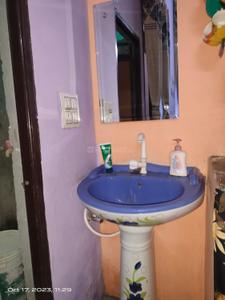 Bathroom Image of 400 Sq.ft 2 BHK Independent House for sale in Basantpur Faridabad for Rs. 1200000