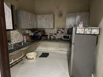Kitchen Image of 1500 Sq.ft 2 BHK Builder Floor for rent in New Rajesh Nagar Amritsar for Rs. 15000
