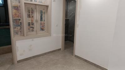 Bedroom Image of 550 Sq.ft 2 BHK Builder Floor for sale in Govindpuri Extension New Delhi for Rs. 7500000