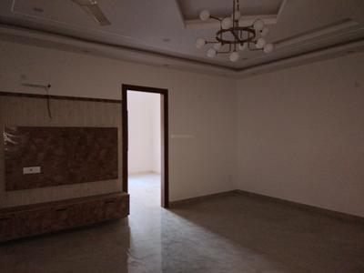 Living Room Image of 1825 Sq.ft 4 BHK Apartment / Flat for sale in Sector 104 Noida for Rs. 10500000