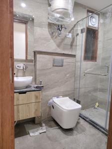 Common Bathroom Image of 1200 Sq.ft 3 BHK Apartment / Flat for rent in Rajpur Khurd Village New Delhi for Rs. 27700