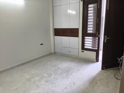 Bedroom Image of 1800 Sq.ft 3 BHK Builder Floor for rent in Sector 105 Noida for Rs. 34000