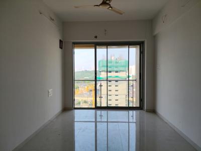 Living Room Image of 630 Sq.ft 2 BHK Apartment / Flat for sale in Avant Heritage III, Jogeshwari East Mumbai for Rs. 13000000
