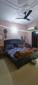 Bedroom Image of 1600 Sq.ft 3 BHK Builder Floor for sale in Sector 32 Faridabad for Rs. 7000000