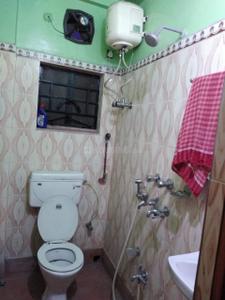 Bathroom Image of 850 Sq.ft 2 BHK Builder Floor for sale in Behala Kolkata for Rs. 3000000