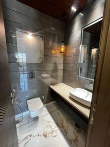 Bathroom Image of 2100 Sq.ft 4 BHK Builder Floor for sale in Janakpuri New Delhi for Rs. 57500000