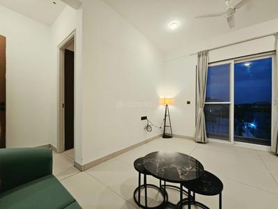 Hall Image of 700 Sq.ft 1 BHK Apartment / Flat for rent in Domlur Layout Bengaluru for Rs. 43000