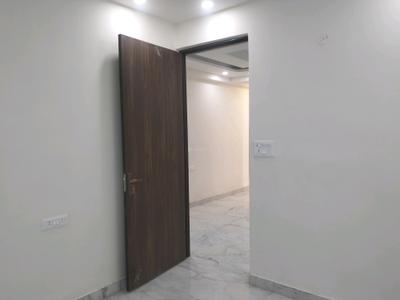 Bedroom Image of 680 Sq.ft 2 BHK Builder Floor for sale in Mayur Vihar Phase 1 New Delhi for Rs. 7000000