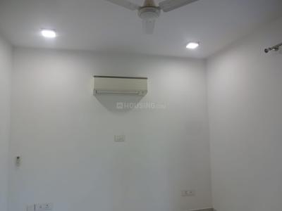 Bedroom Image of 4000 Sq.ft 4 BHK Builder Floor for rent in Maharani Bagh New Delhi for Rs. 350000