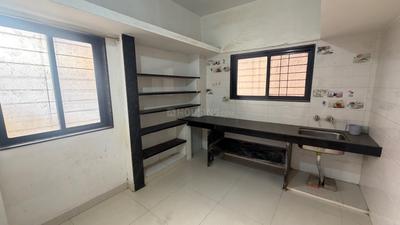 Kitchen Image of 850 Sq.ft 2 BHK Apartment / Flat for rent in Old Sangvi Pune for Rs. 20000
