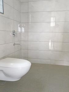 Common Bathroom Image of 1070 Sq.ft 2 BHK Apartment / Flat for sale in Majestique Manhattan, Wagholi Pune for Rs. 6000000