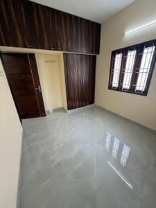 Bedroom Image of 800 Sq.ft 2 BHK Apartment / Flat for rent in Madipakkam Chennai for Rs. 30000