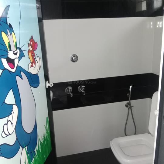 Near Minibypass Tripunithura  Bathroom 1