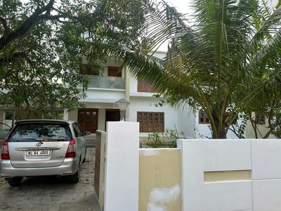 Image of 4500 Sq.ft 4 BHK Independent House for sale in Kuttanellur, Thrissur for Rs. 39000000
