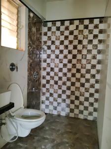 Common Bathroom Image of 630 Sq.ft 1 BHK Apartment / Flat for sale in Rosa Royale, Hiranandani Estate Thane for Rs. 8500000