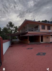 Image of 3600 Sq.ft 6 BHK Independent House for sale in Shoranur, Palakkad for Rs. 9000000