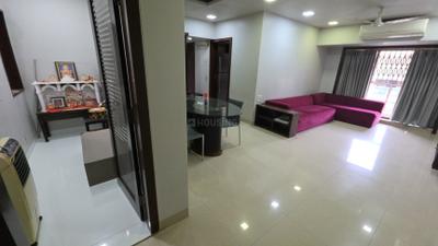 Living Room Image of 1400 Sq.ft 3 BHK Apartment / Flat for rent in Ekta Meadows, Borivali East Mumbai for Rs. 110000