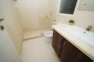 Image of 1665 Sq.ft 3 BHK Apartment / Flat for sale in BPTP Amstoria , Sector 102, Gurgaon for Rs. 24900000