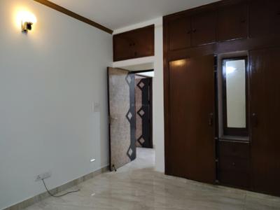 Bedroom Image of 2200 Sq.ft 3 BHK Apartment / Flat for rent in DDA Flats Vasant Kunj, Vasant Kunj New Delhi for Rs. 84000