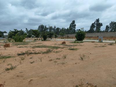 Image of 1500 Sq.ft Residential Plot / Land for sale in Kadumuthsandra Plantation, Kolar for Rs. 5175000