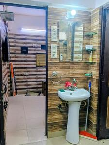 Image of 300 Sq.ft 1 RK Apartment / Flat for rent in Sector 16 Dwarka, New Delhi for Rs. 13500