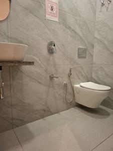 Common Bathroom Image of 1000 Sq.ft 2 BHK Apartment / Flat for sale in Vastu Park, Kharghar Navi Mumbai for Rs. 8800000