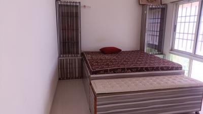 Bedroom Image of 1500 Sq.ft 4 BHK Apartment / Flat for sale in Poddar Shri Ganesh Apartments, Goregaon West Mumbai for Rs. 35000000