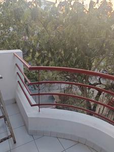 Balcony Image of 1000 Sq.ft 2 BHK Apartment / Flat for rent in Makwana Sahawas Society, Karve Nagar Pune for Rs. 40000