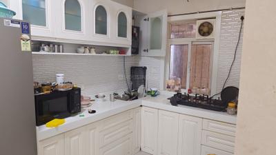 Kitchen Image of 926 Sq.ft 2 BHK Apartment / Flat for sale in Dosti West County Oak, Thane West Thane for Rs. 14000000