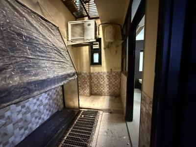 Balcony Image of 1800 Sq.ft 3.5 BHK Builder Floor for sale in Jamia Nagar New Delhi for Rs. 23900000