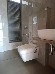 Common Bathroom Image of 1905 Sq.ft 3 BHK Apartment / Flat for sale in Crystal Corner, Kharghar Navi Mumbai for Rs. 27000000