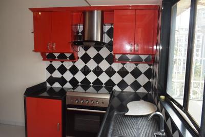 Kitchen Image of 1600 Sq.ft 3 BHK Apartment / Flat for sale in Khar West Mumbai for Rs. 32000000