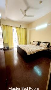 Bedroom Image of 1250 Sq.ft 2 BHK Apartment / Flat for sale in Mahagun Moderne, Sector 78 Noida for Rs. 17000000