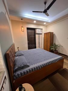 Bedroom Image of 1000 Sq.ft 2 BHK Builder Floor for rent in Lajpat Nagar New Delhi for Rs. 66000