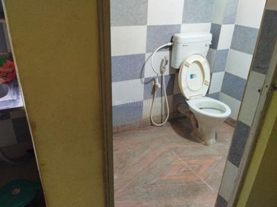Bathroom Image of 450 Sq.ft 1 RK Independent House for rent in Omarhati Kolkata for Rs. 5500