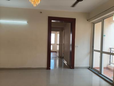 Living Room Image of 953 Sq.ft 2 BHK Apartment / Flat for rent in Jaypee Kosmos, Sector 134 Noida for Rs. 24500