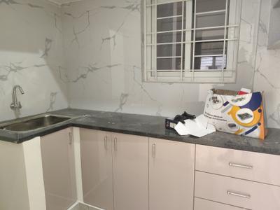 Kitchen Image of 1000 Sq.ft 2 BHK Builder Floor for rent in Hongasandra Bengaluru for Rs. 25000