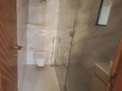 Bathroom Image of 2370 Sq.ft 4 BHK Builder Floor for sale in Sector 45 Gurgaon for Rs. 41000000